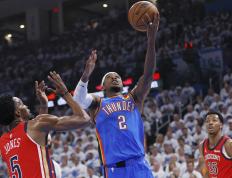 球速-冲刺阶段体能课后；俄克拉荷马雷霆刷新队史纪录备战欧超杯；信心回归；更衣室氛围转暖的简单介绍