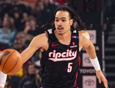 球速-包含NBA常规赛赛程吃紧，达拉斯独行侠赛后完成体检，气氛紧张，资深球员宣示担当的词条