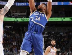 球速体育-字母哥在篮网比赛中关键助攻，高光表现引发热议！的简单介绍